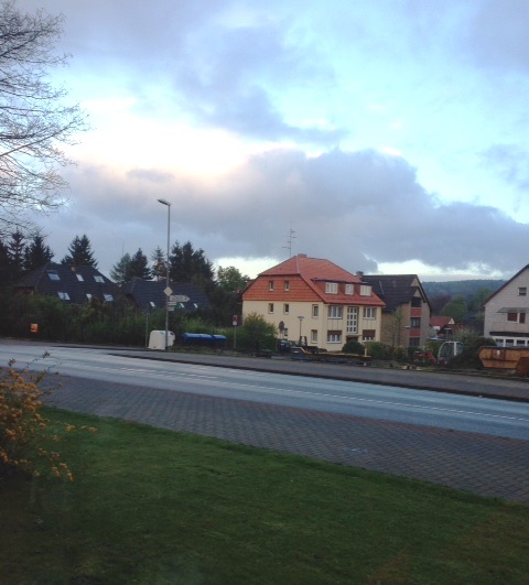 1Foto